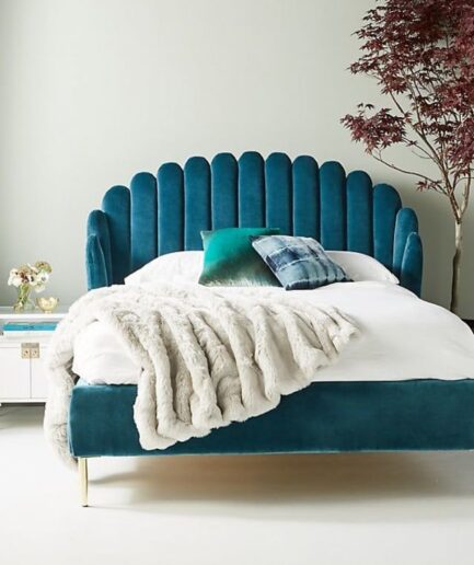 Signature Style Upholstered Bed