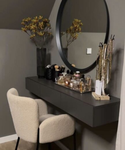 Laya Round Mirror Dresser