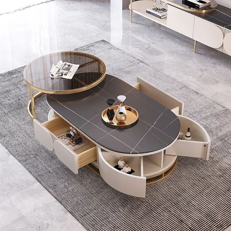 Stravo Centerpiece with rectangular wood top and round glass table Stravo Centerpiece with rectangular wood top and round glass table