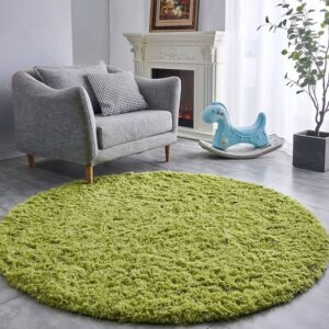 GreenLuxe™ artificial grass carpet with realistic natural look for gardens and balconies