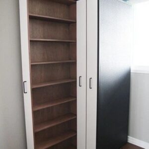 Space-saving storage solution for bedrooms, kitchens, or utility areas Space-saving storage solution for bedrooms, kitchens, or utility areas